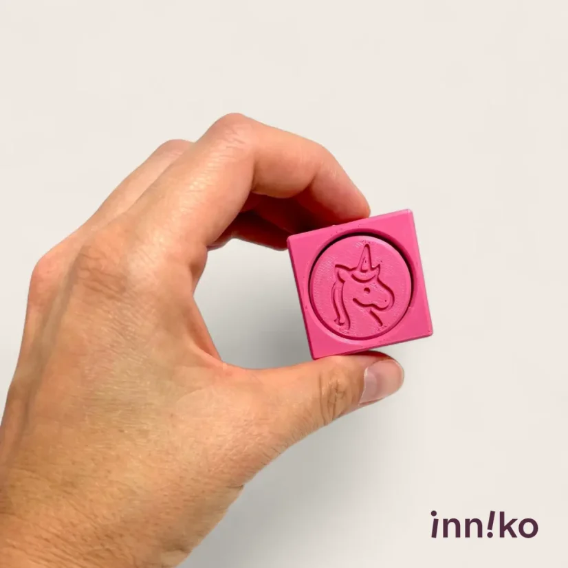 Obtiskovací kostka s válečkem 2v1 | Jednorožci