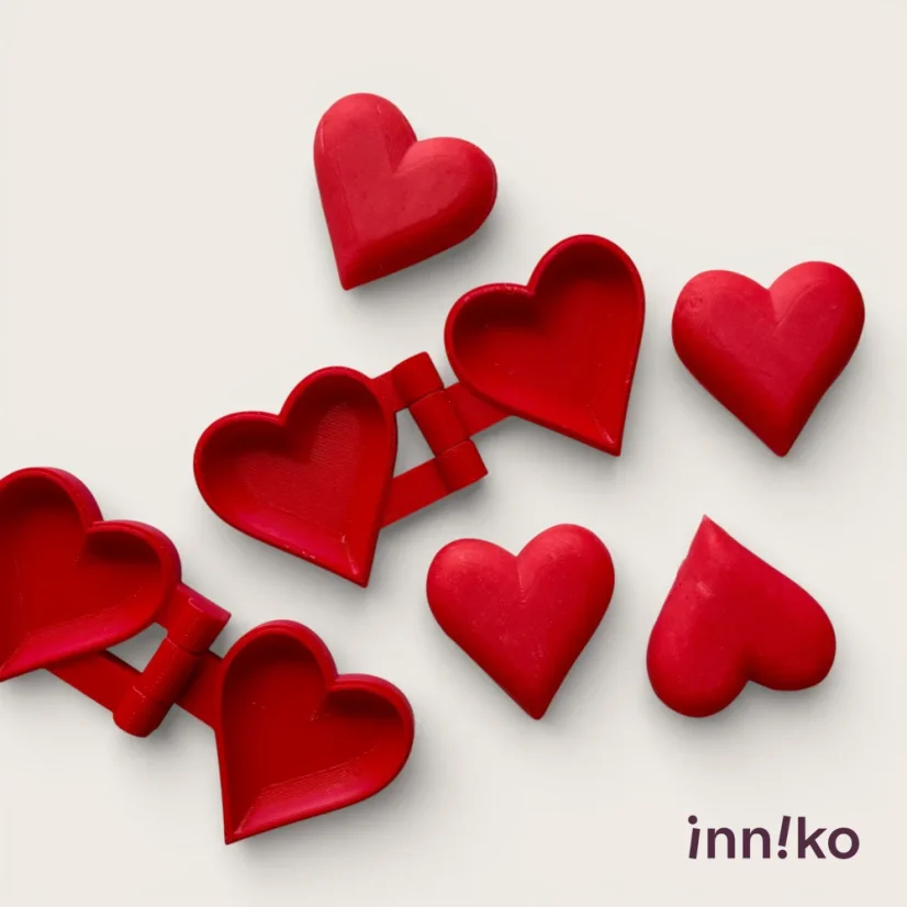 WooBeWee™ Pomôcka k plastelíne | Tvarovač na srdiečko