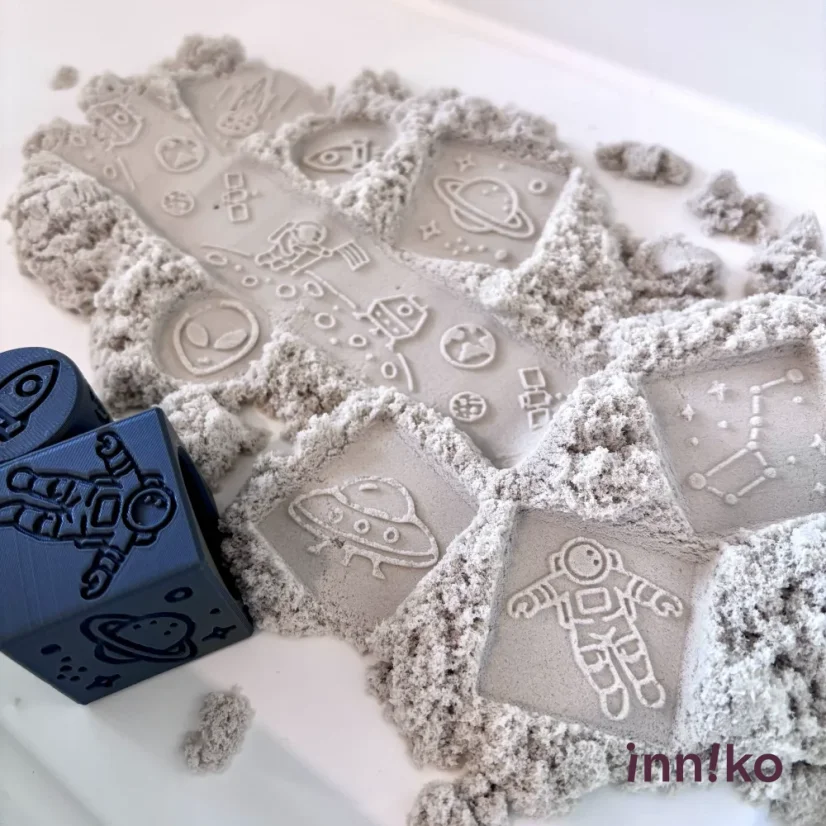 Obtiskovací kostka s válečkem 2v1 | Vesmír