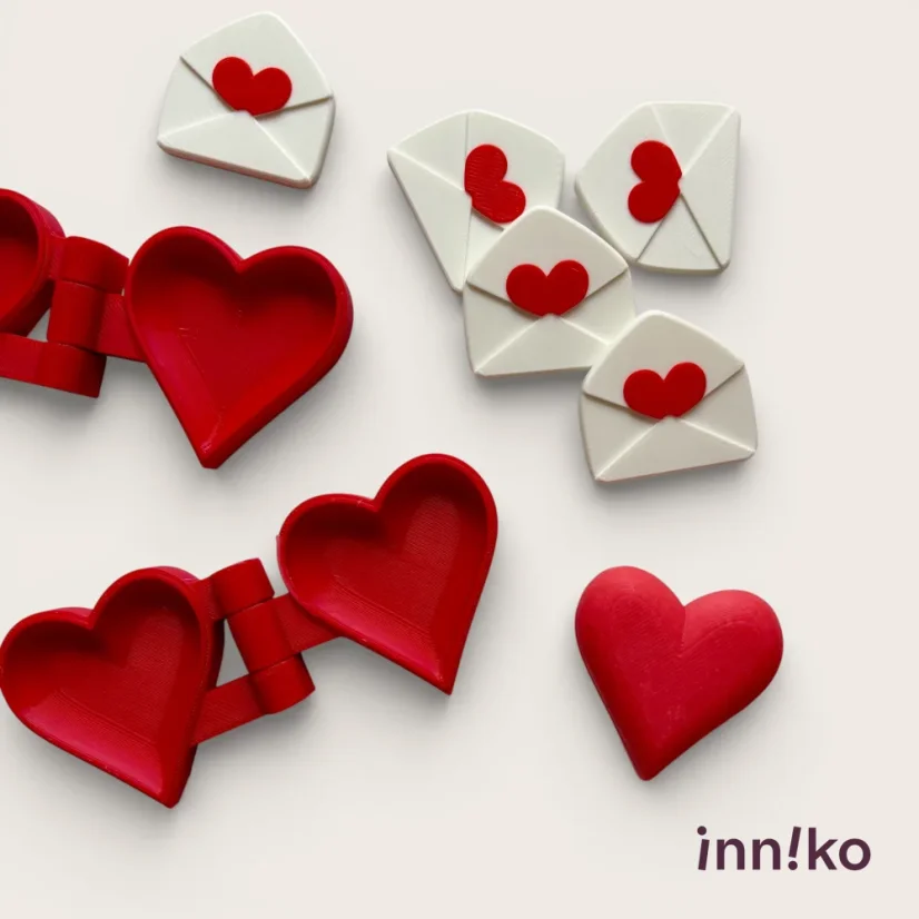 WooBeWee™ Pomôcka k plastelíne | Tvarovač na srdiečko