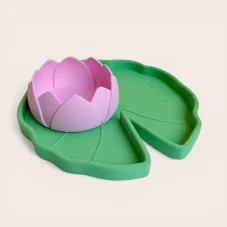 WooBeWee™ Pomůcka k hraní | Lotosový květ s leknínem