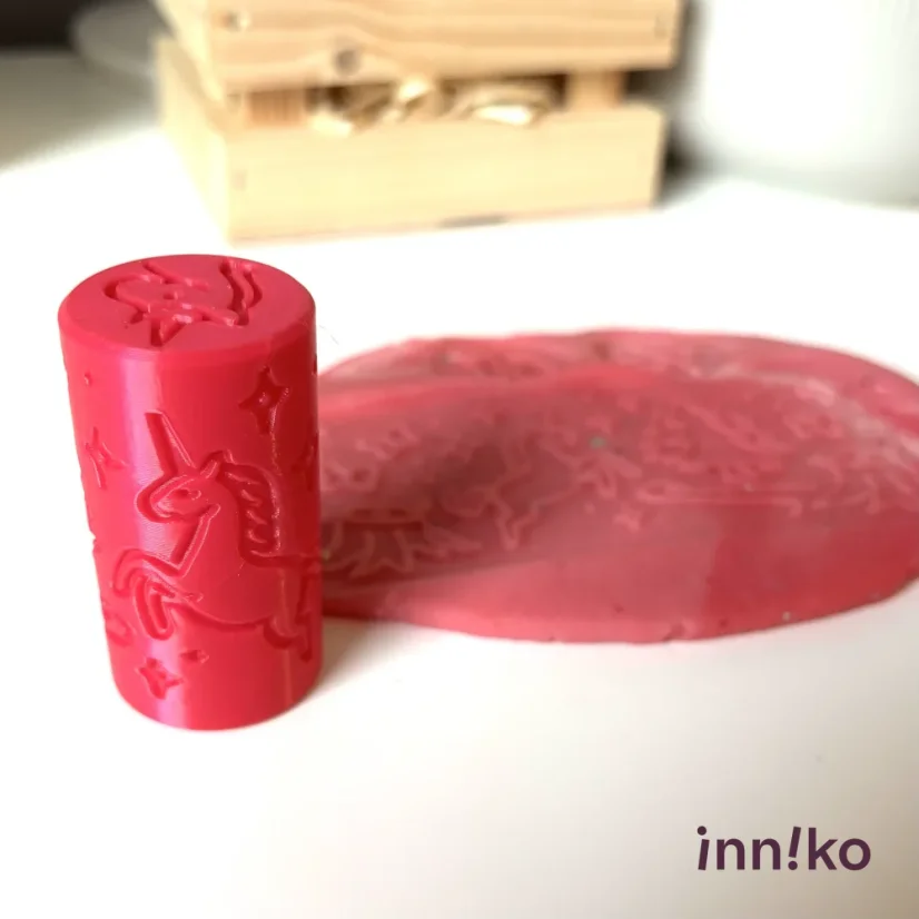 Obtiskovací váleček | Jednorožci